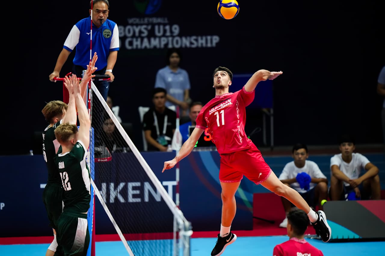 Amir Naderi Noureyni of Iran